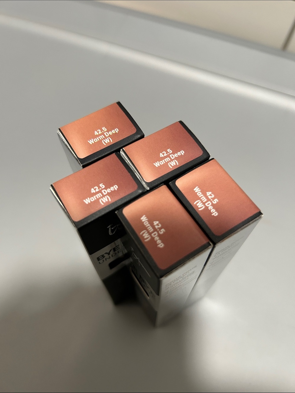 it cosmetics bye bye under eye concealer WARM DEEP FIVE BOXES TAKE ALL - Picture 2 of 6